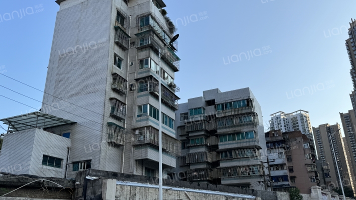 杨柳湾小区外景图