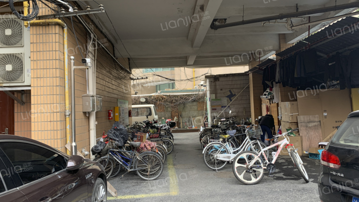 斜土路1899弄外景图