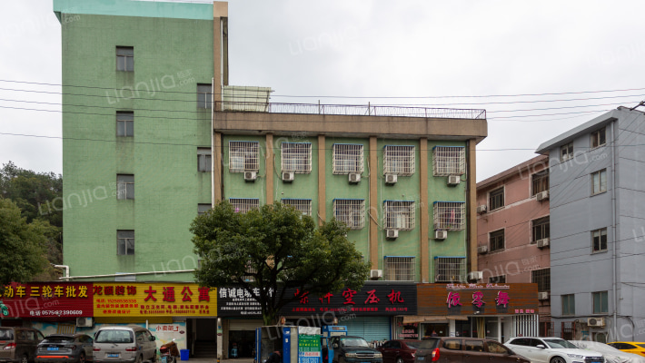 大通公寓外景图