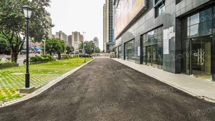 物资时代广场小区外景图