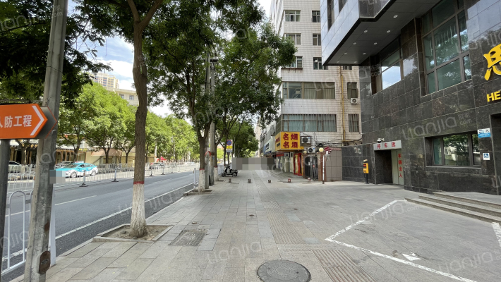 路桥大厦外景图