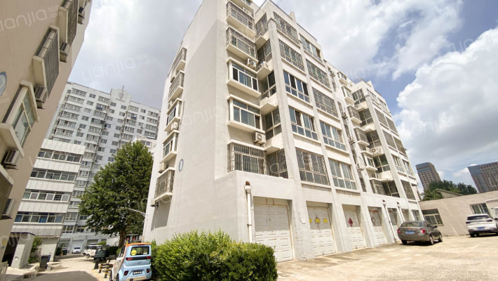 度假村小区外景图