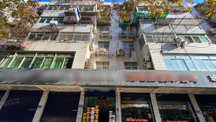 省建储运站宿舍外景图