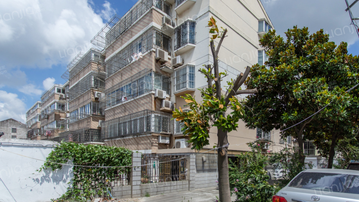 润佳花苑外景图