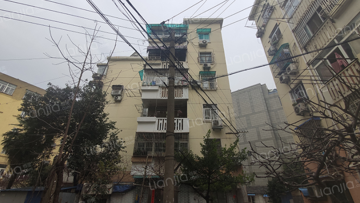 解放路36号外景图