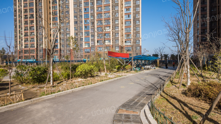 龙兴嘉苑一号院外景图