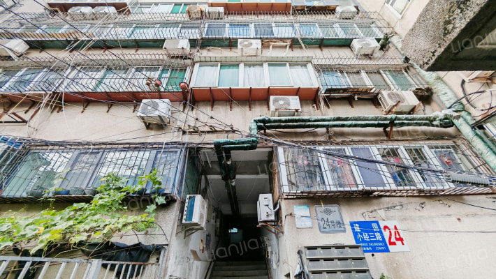 建国小经三路24号外景图