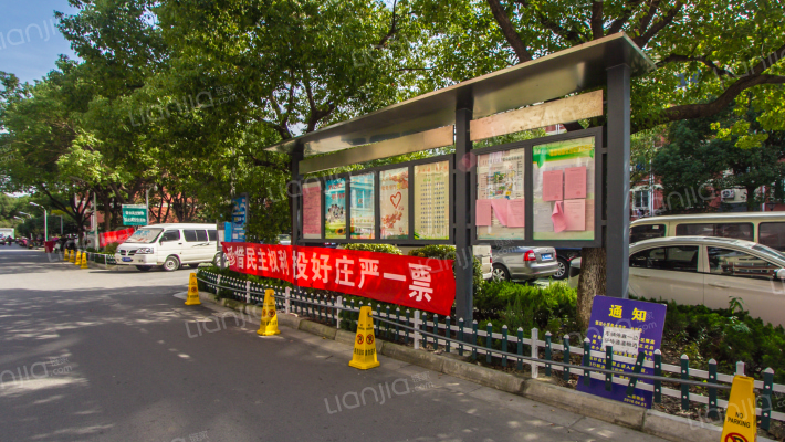 张泾新村一区外景图