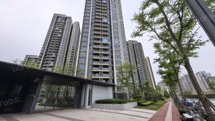 恒邦天府中心城外景图