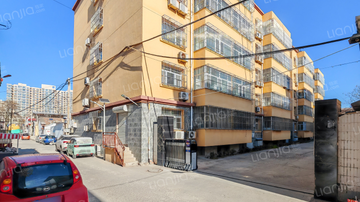 广播局家属楼小区外景图