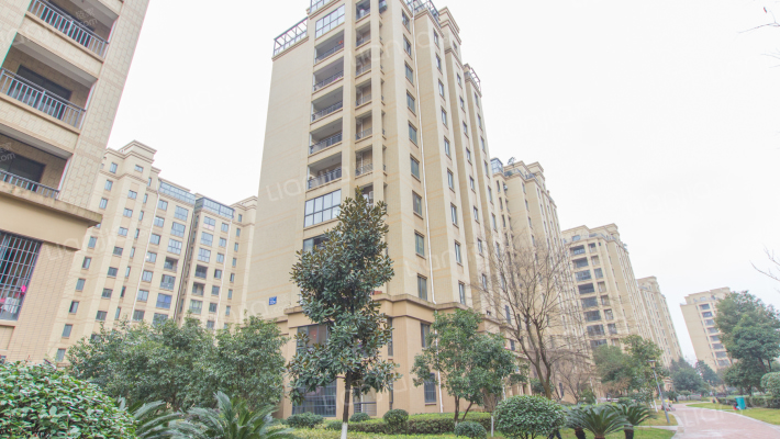 南江名郡外景图