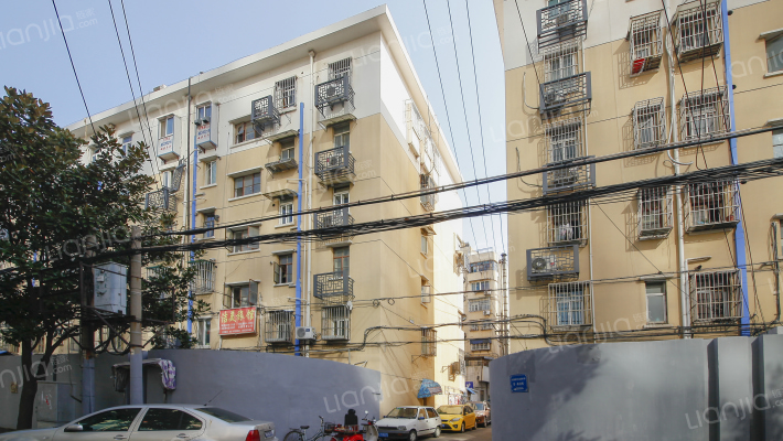 中央路141号外景图