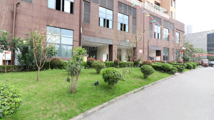 卢山锦程外景图