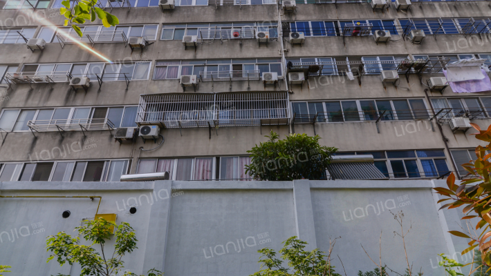 交警中队宿舍外景图