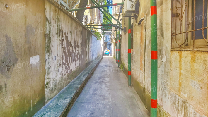 电控宿舍外景图