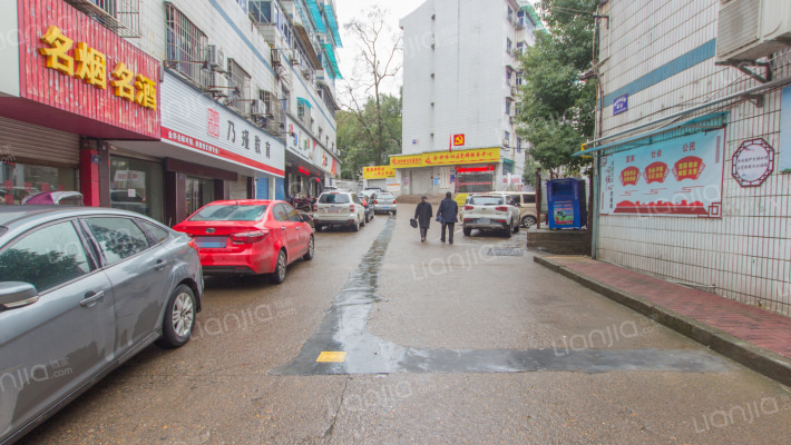 延安路95-113号住宅楼外景图