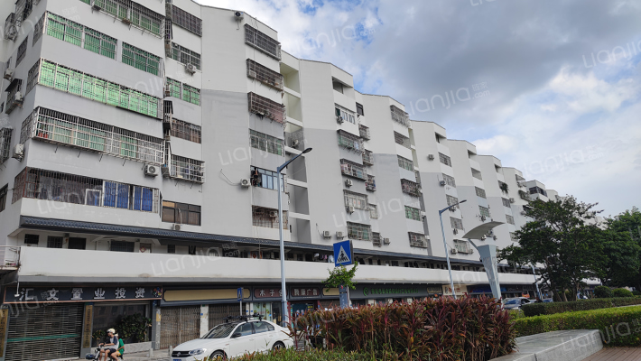 河滨花园外景图