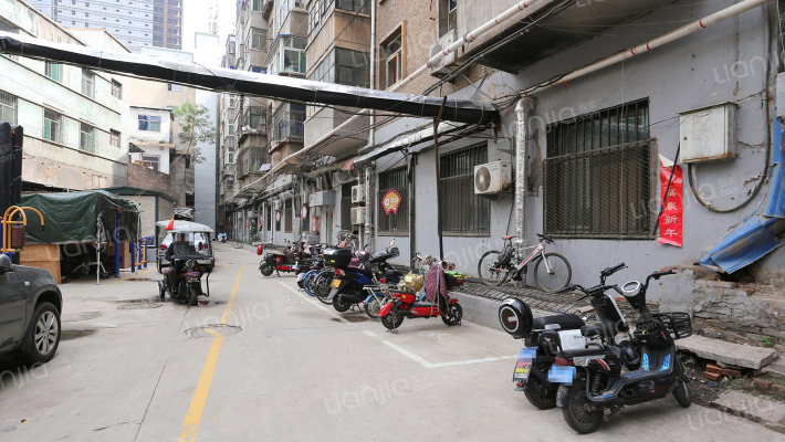 南官坊路9号、5院号小区外景图