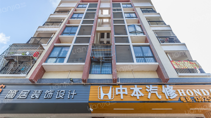 世融新嘉园外景图