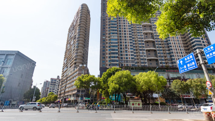 东方摩卡外景图