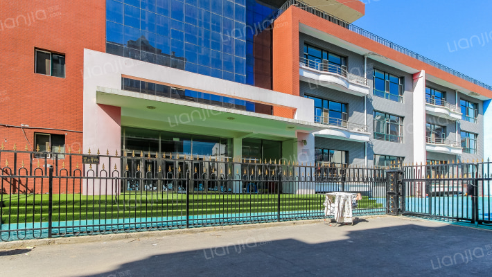 丰裕小区外景图