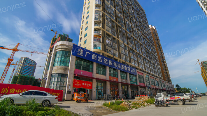 桂海世贸广场外景图