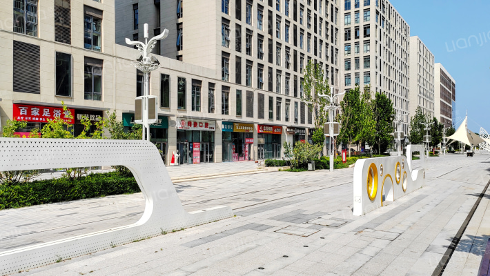 华远西红世商业外景图