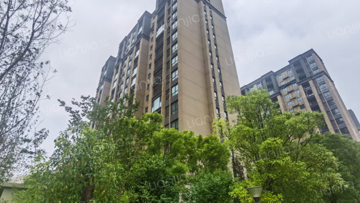 国恒花园外景图