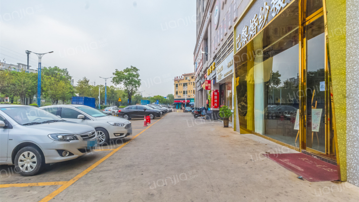 鸿光华府外景图