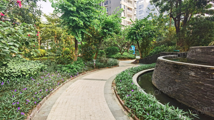 美的时代城外景图