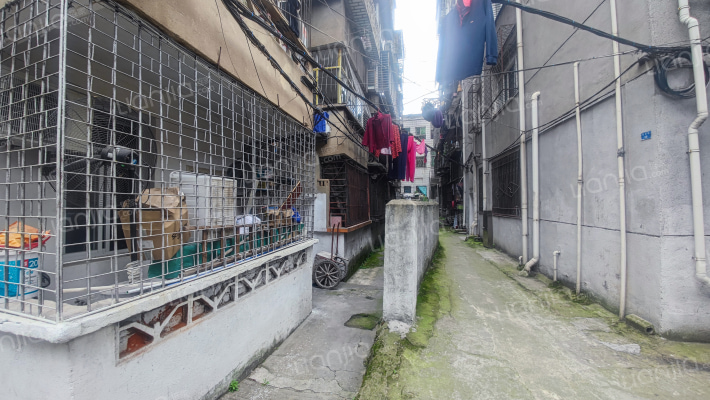 古楼建安外景图