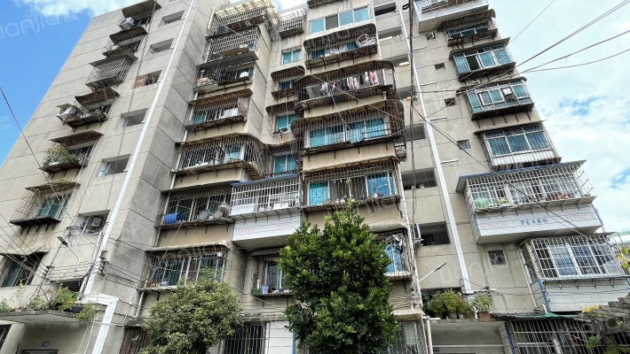 毕山村77号外景图