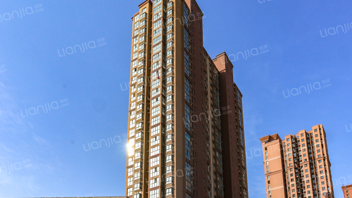 九龙城龙栖湖畔外景图