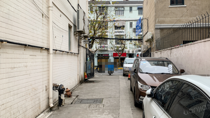 新陕公寓外景图