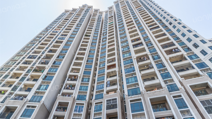 锦绣国际花城3期3区花和苑外景图