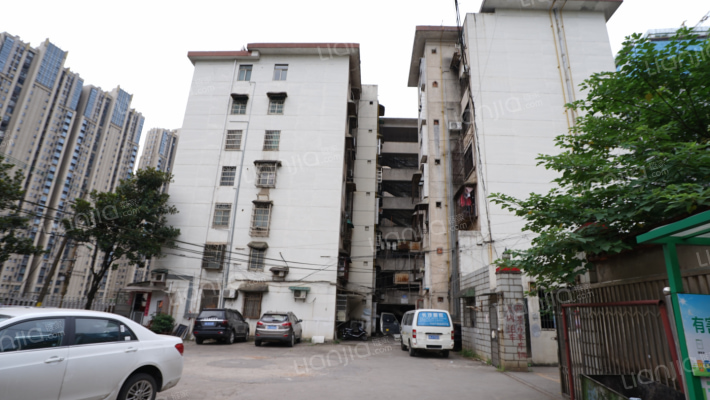 经贸局宿舍外景图