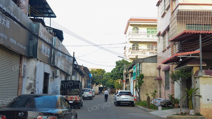 富丽新村外景图