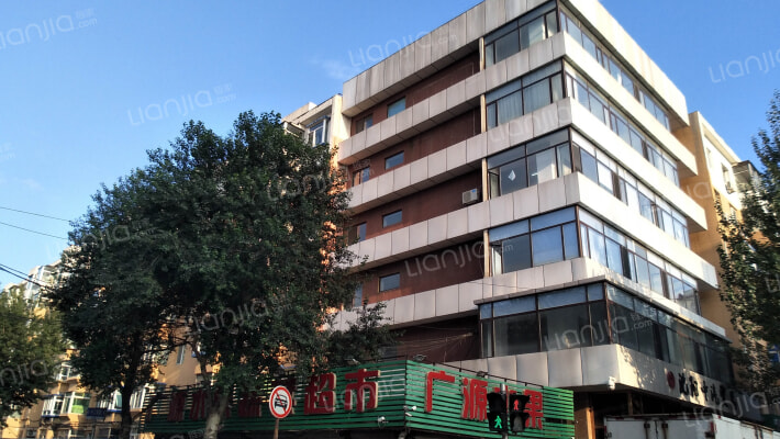 三经小区外景图