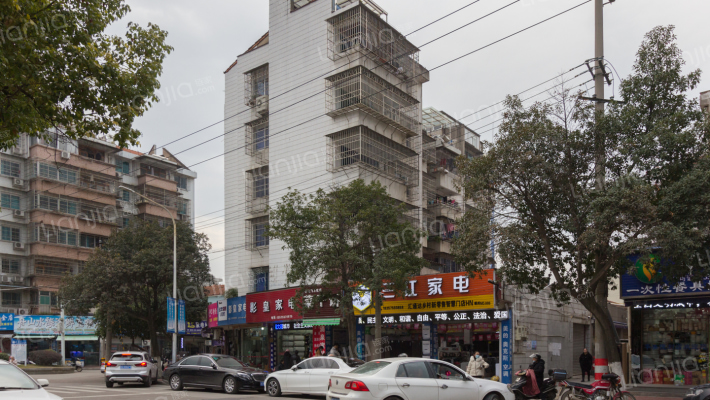 三江南街外景图