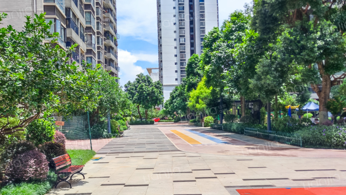 盛邦领地外景图