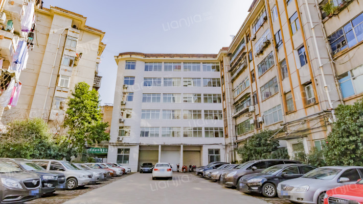 上饶市滨江西路24号小区外景图