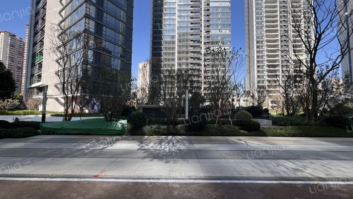 润城三辰府外景图