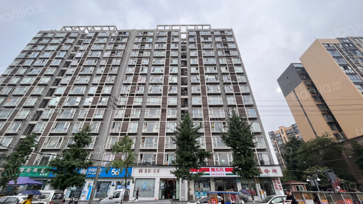 锦上南庭外景图