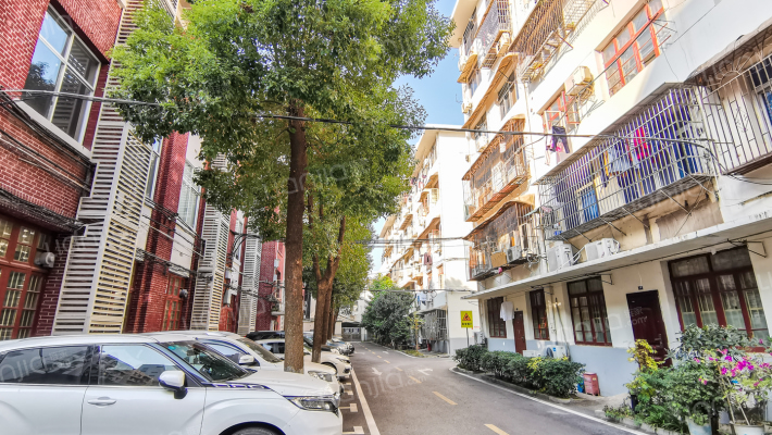 义茶亭街外景图