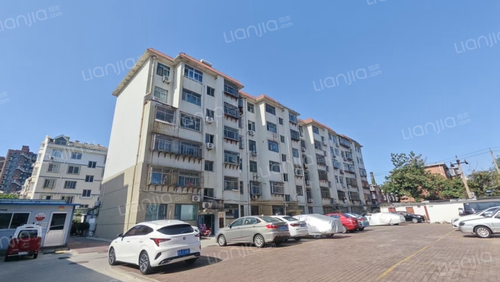 粮食局宿舍外景图