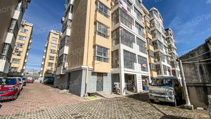 金山小区外景图