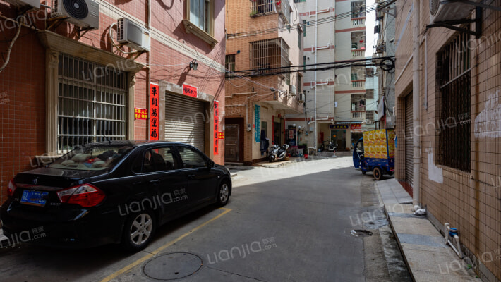 城东交警宿舍外景图