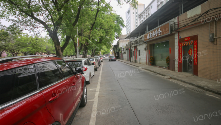 房管花园外景图