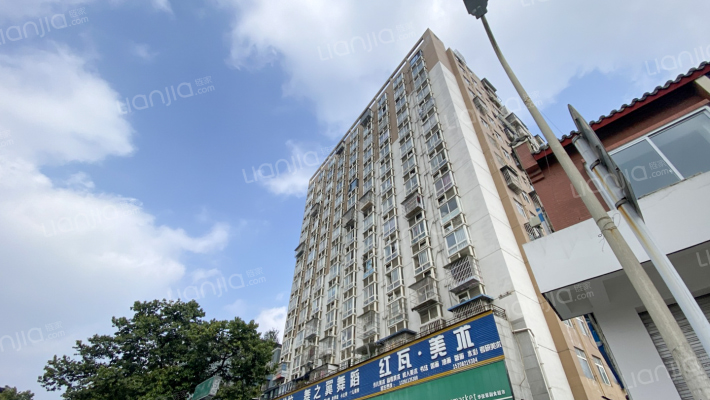 新巢商务中心外景图