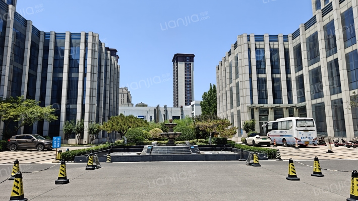 颐和大厦外景图